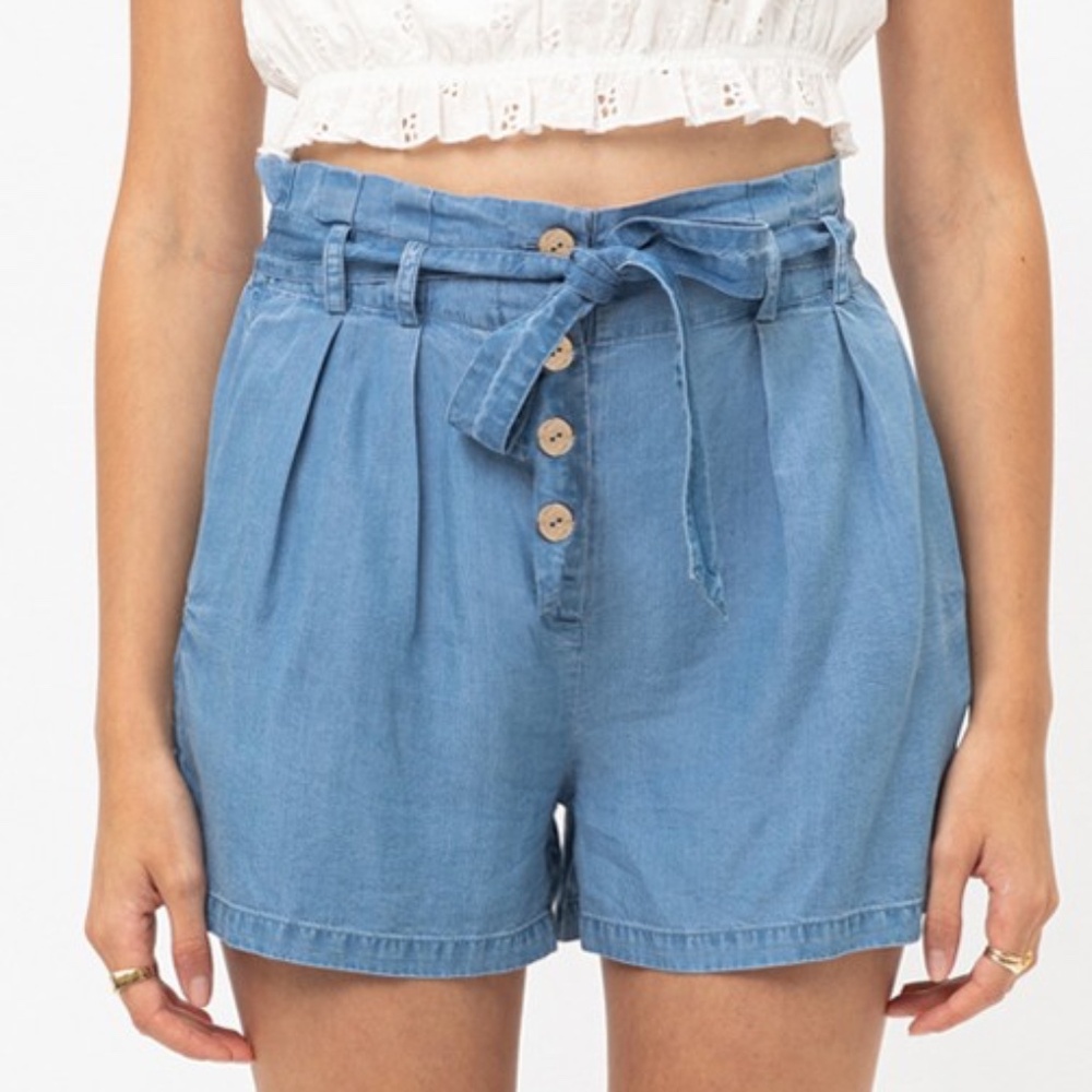 02 Solid Button tencel Pocket Paperboy Shorts